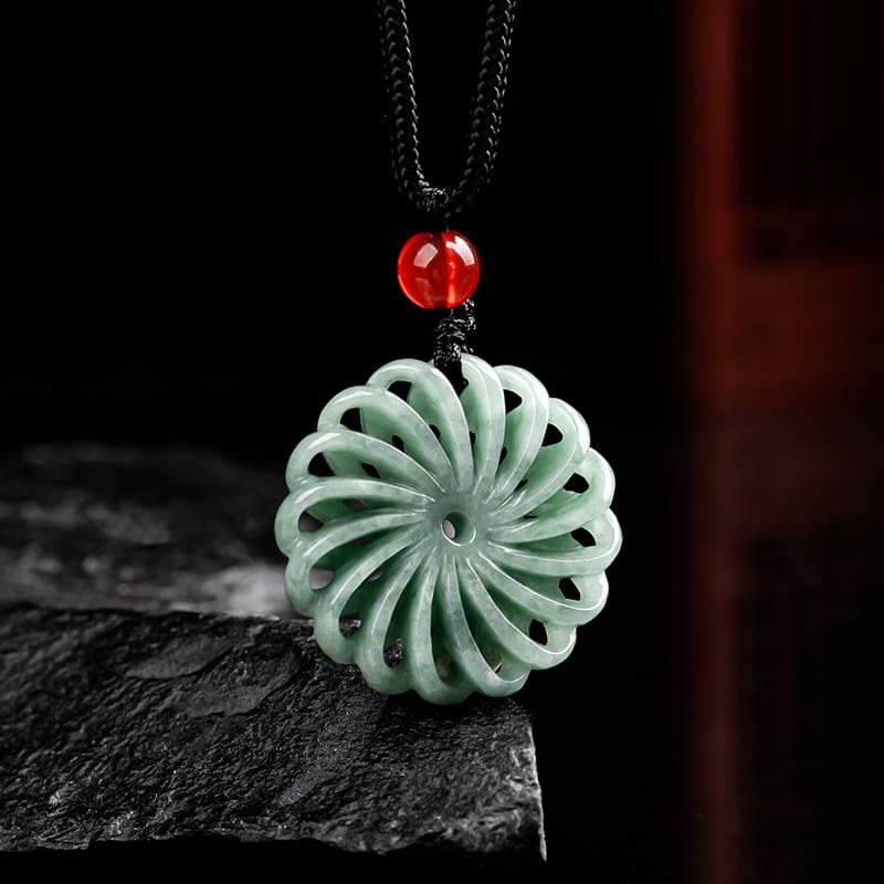 jadeite fortune wheel pendant necklace green lucky necklace