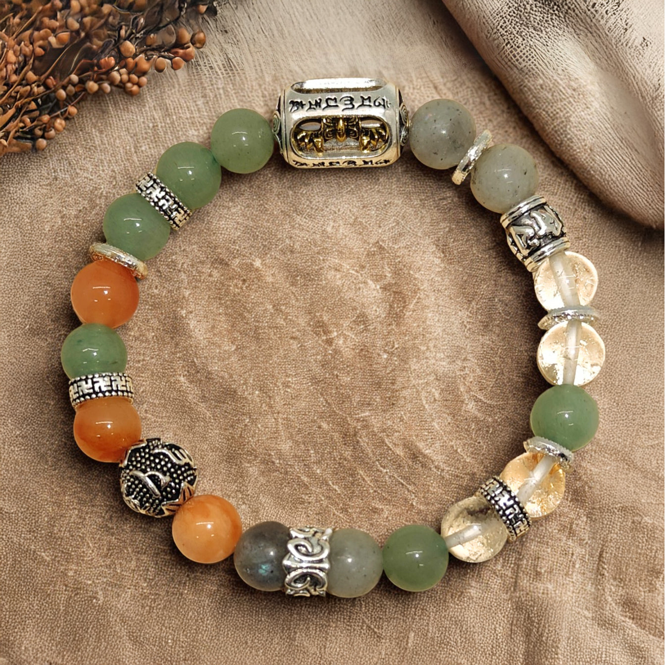 Heiliger Fluss – Tibetisches Chakra-Armband nach Maß